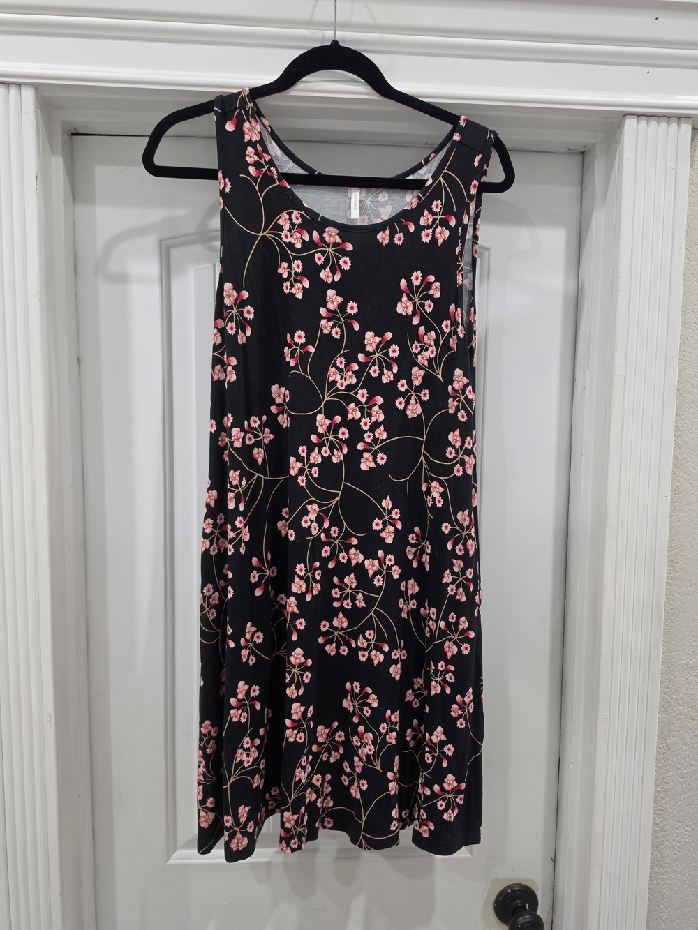 Bishuige Black Pink Floral Sleeveless Swing Dress Casual Knit Midi Size L
